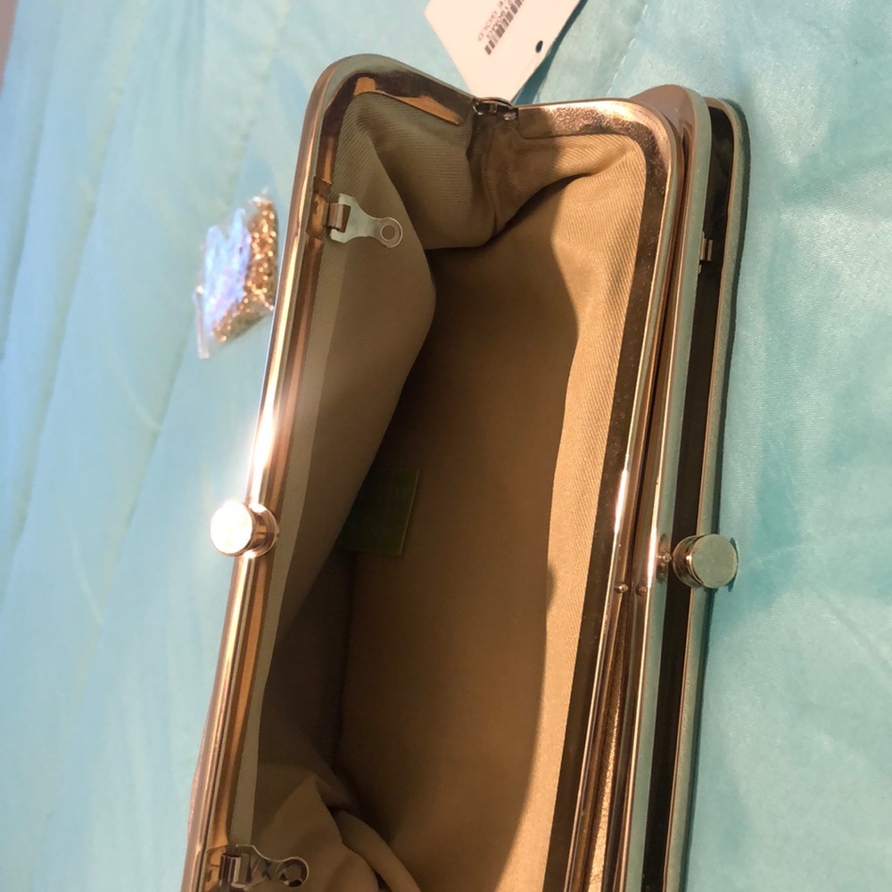 Gold Matte Clutch With Attachable Chain Gem